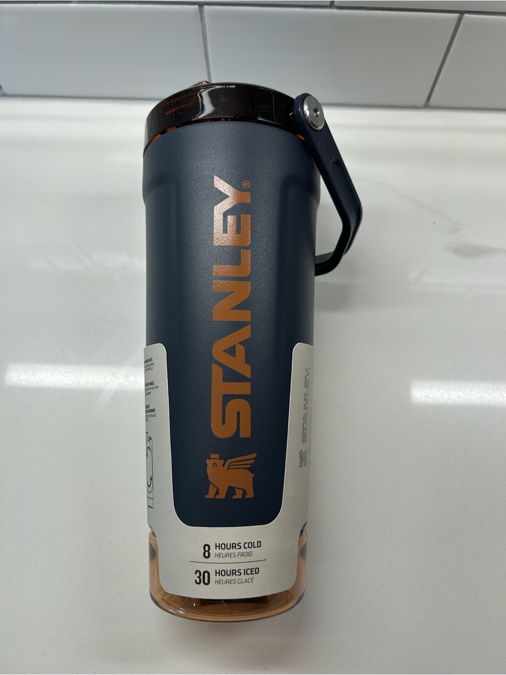 NWT Stanley Vitalize Shaker Bottle